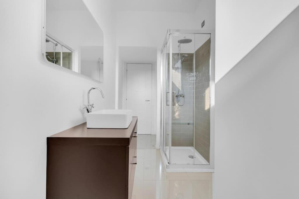 Yellow Flat Central Milano Exterior foto